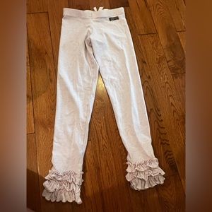 Size 8 ruffle pants, pale pink color